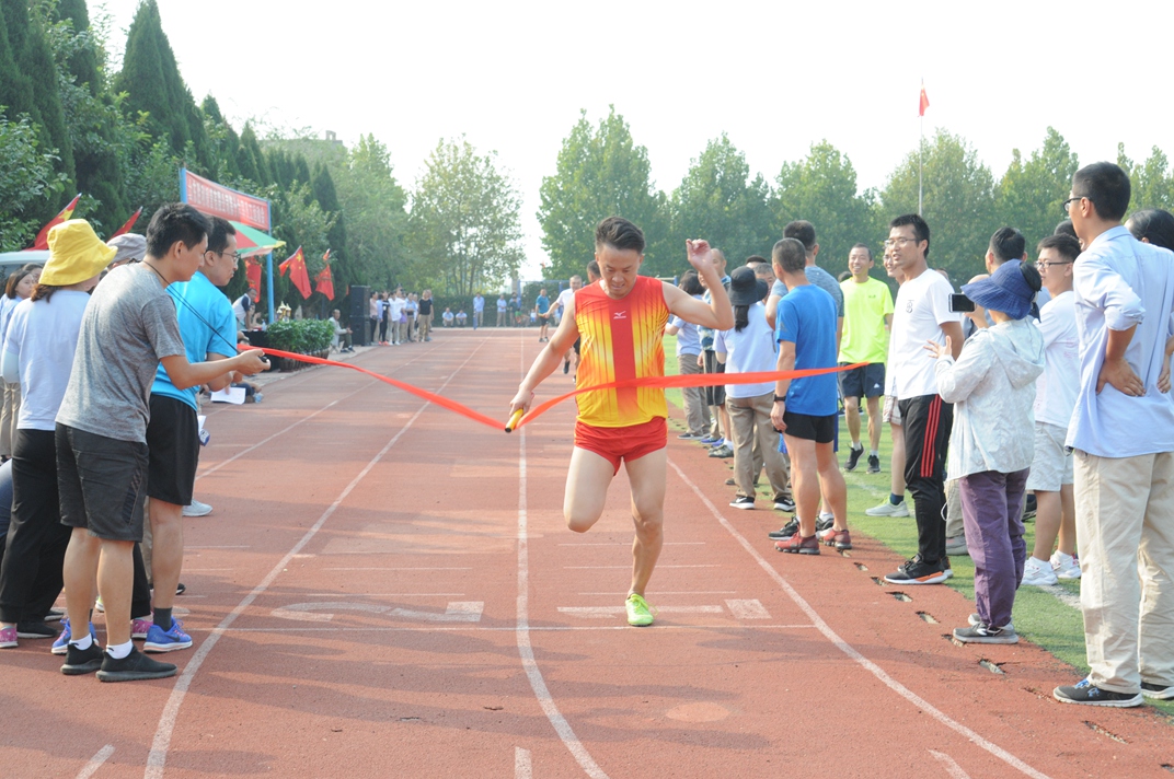 山東勝利鋼管有限公司成功舉辦第十六屆員工運(yùn)動會